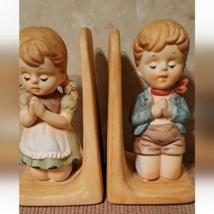 Beautiful Boy And Girl Praying Book Ends For Storytime